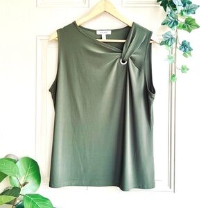 NWT Nine West Women’s L Green Asymmetric Neck Top
